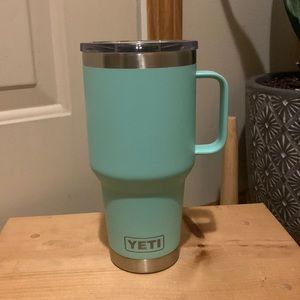 Yeti mug